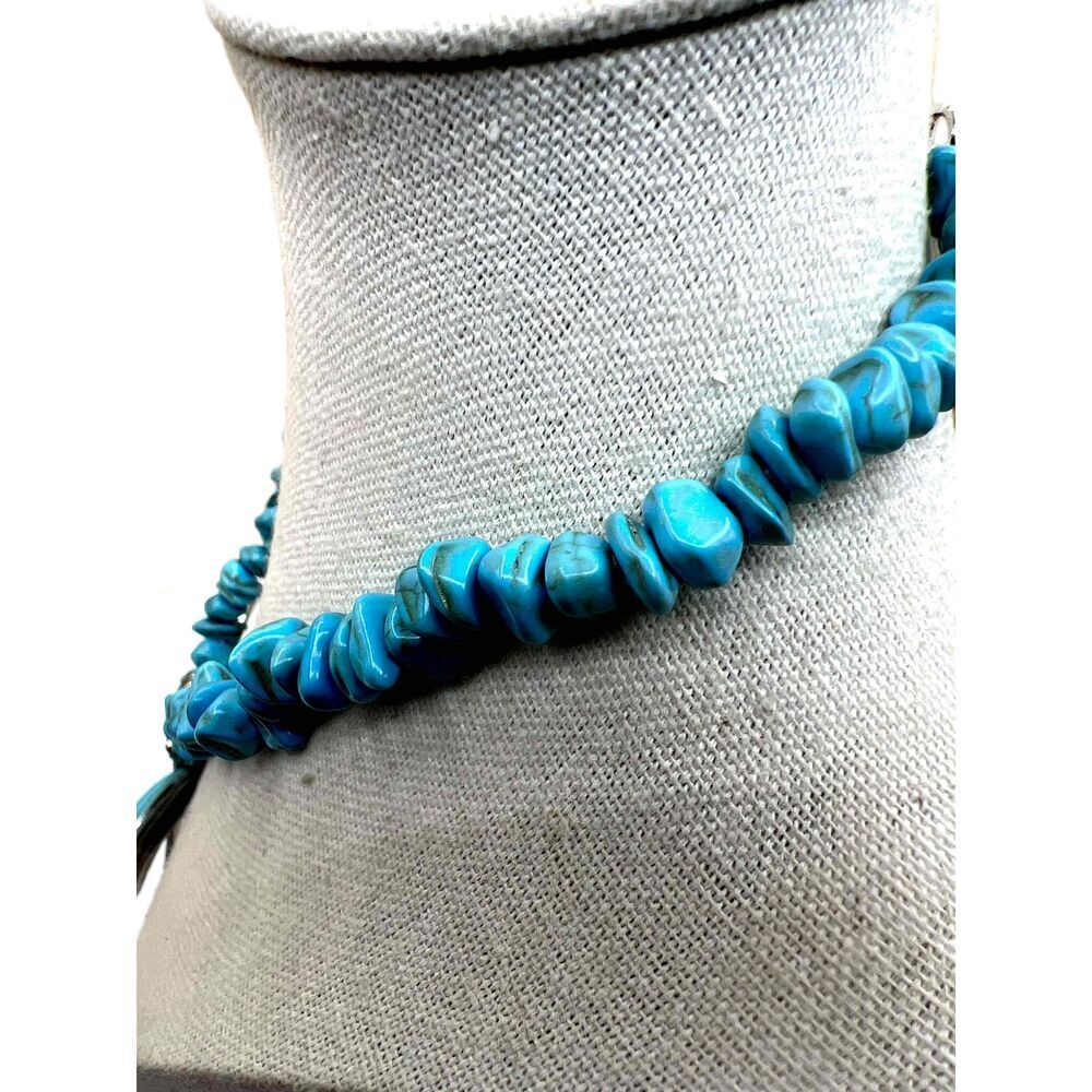 NWOT Turquoise Stones Dragonfly Pendant Beaded Necklace - Picture 4 of 10
